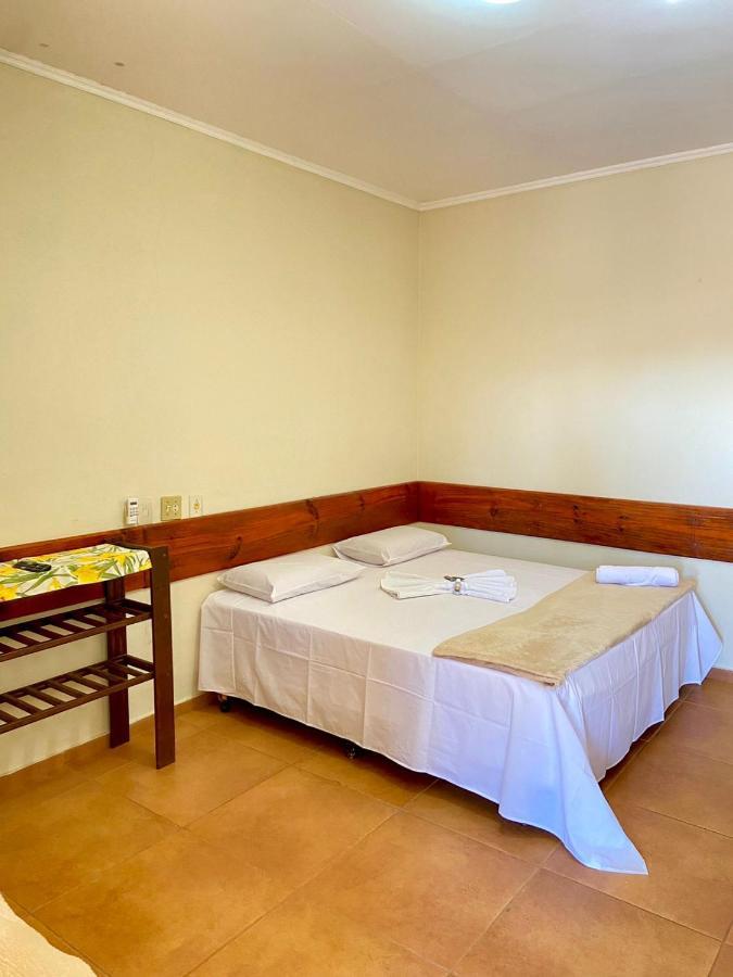 Hotel Cores *